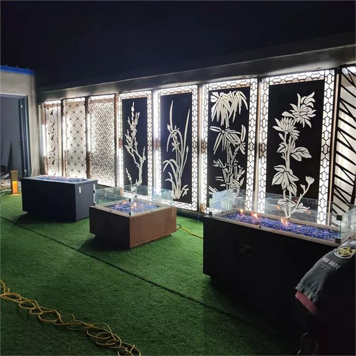 Panel Layar Laser