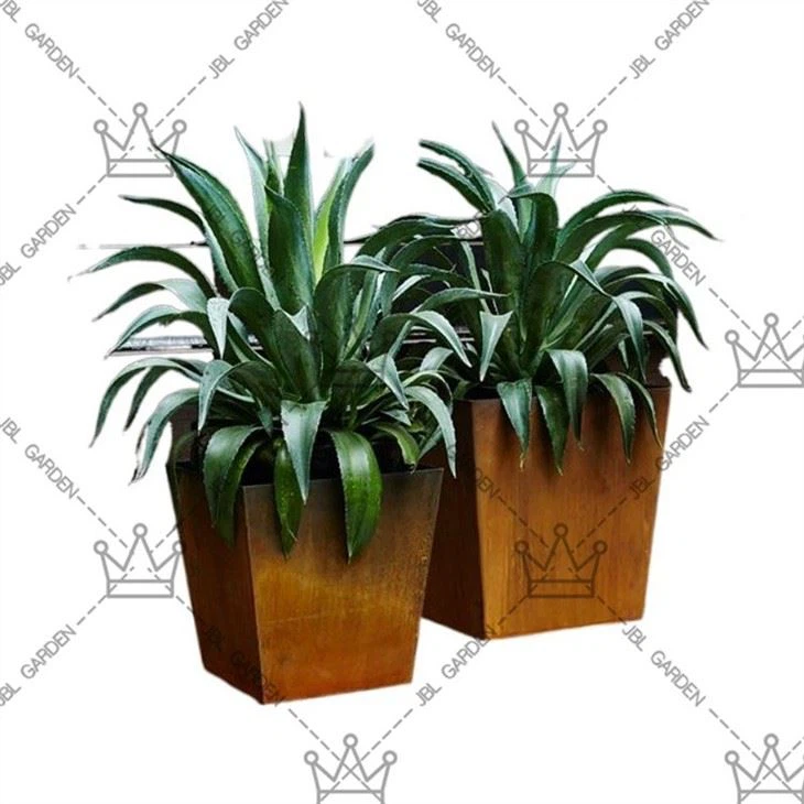 Modern Metal Planter Boxes