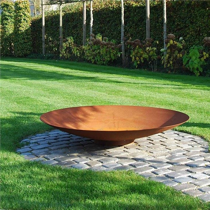 Outdoor Fireplace