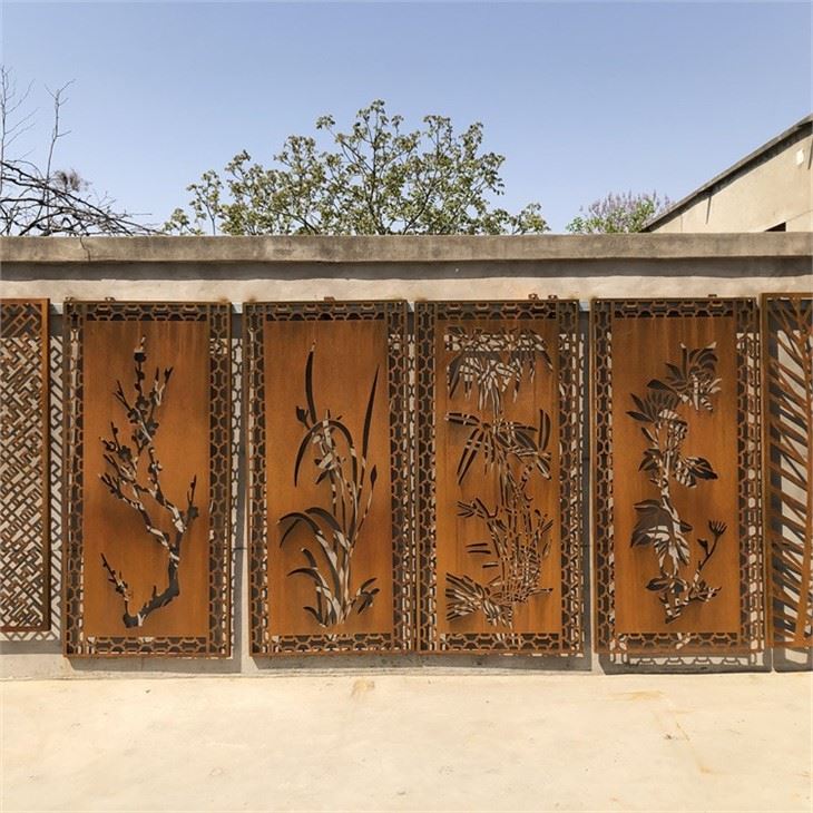 Outdoor Metal Privacy Screen