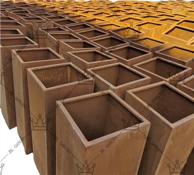 Penanam Gantung Baja Corten