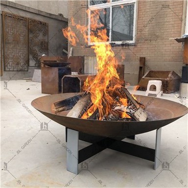 Dekoratif Corten Steel Globe Fire Pit