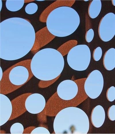 Pagar Baja Corten Taman