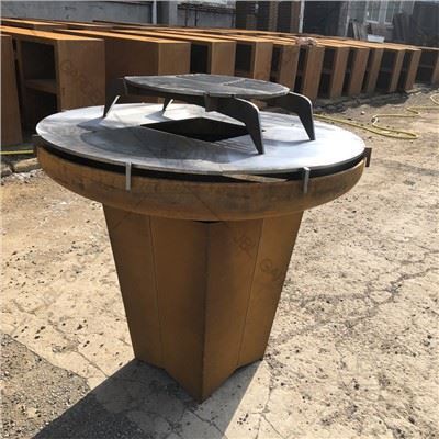 Dapur Luar Ruangan Dan Lubang Api