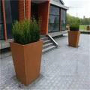 Penanam Baja Corten Rusty Serbaguna