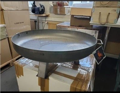 Bahan Bakar Kayu Outdoor Camping Iron Fire Bowl