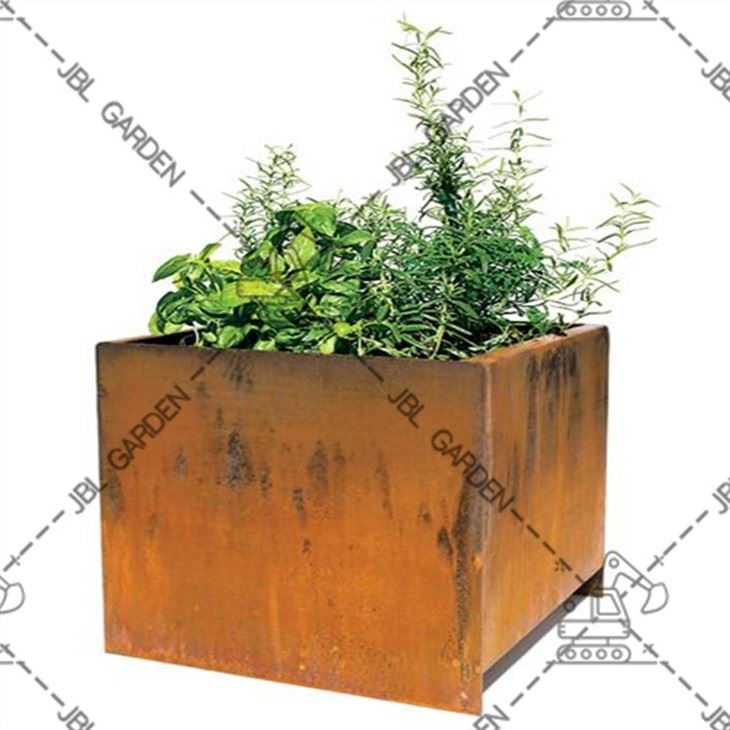 Veradek Corten Planter