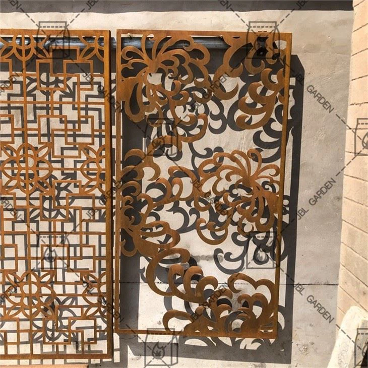 Veradek Corten Steel Privacy Screens