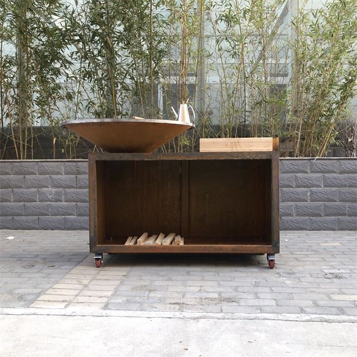 BBQ Grll Made Of Corten Steel