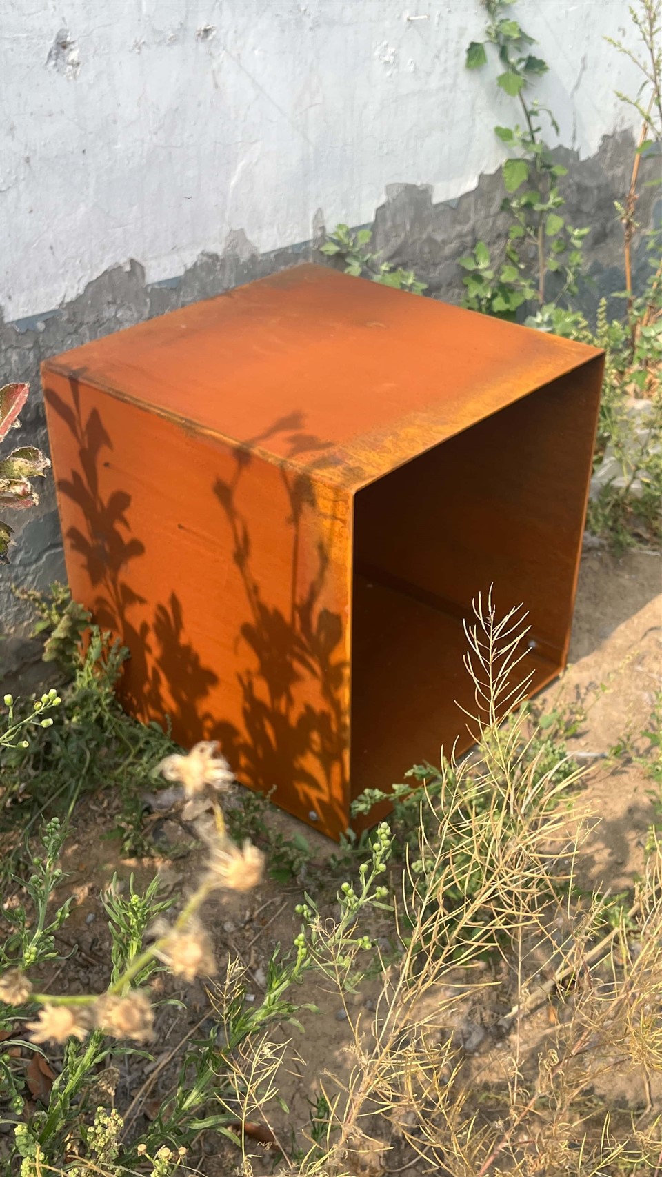 Toko Kayu Bakar Corten Steel yang Menakjubkan
